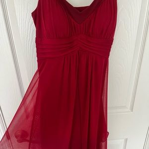 En Focus Studio red dress